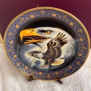 Profile of freedom Franklin Mint Eagle collectors display plate